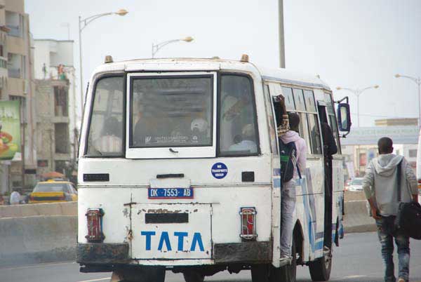 bus tata 1 - Senenews - Actualité au Sénégal, Politique, Économie, Sport