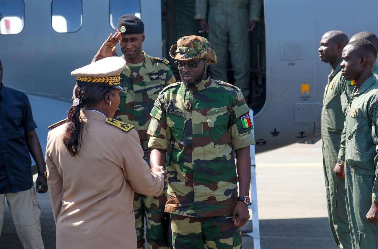 Le président Bassirou Diomaye Faye débarque en Mauritanie, sur le site de l'exploitation du gaz 1 bassirou diomaye faye 2 - Senenews - Actualité au Sénégal, Politique, Économie, Sport